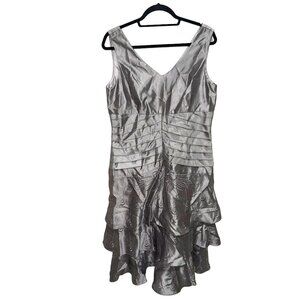 Nina Nischelle Sleeveless Silver Metallic Ruffle Hem Dress Sz 14